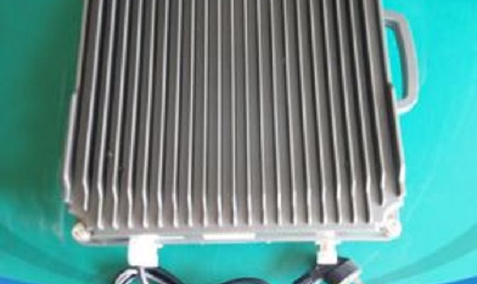 大功率手机信号直放站40瓦系列