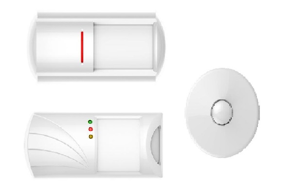 福科斯三鉴探测器