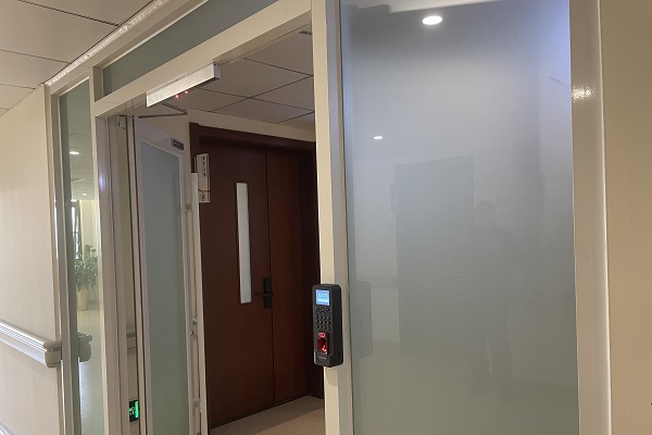 北京家恩德仁医院微耕刷卡门禁系统安装